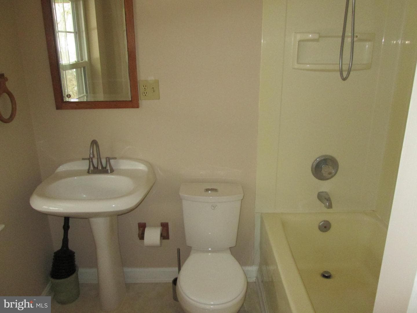 1021 Concord Court photo 30