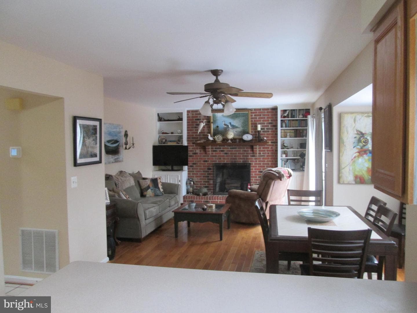 1021 Concord Court photo 4