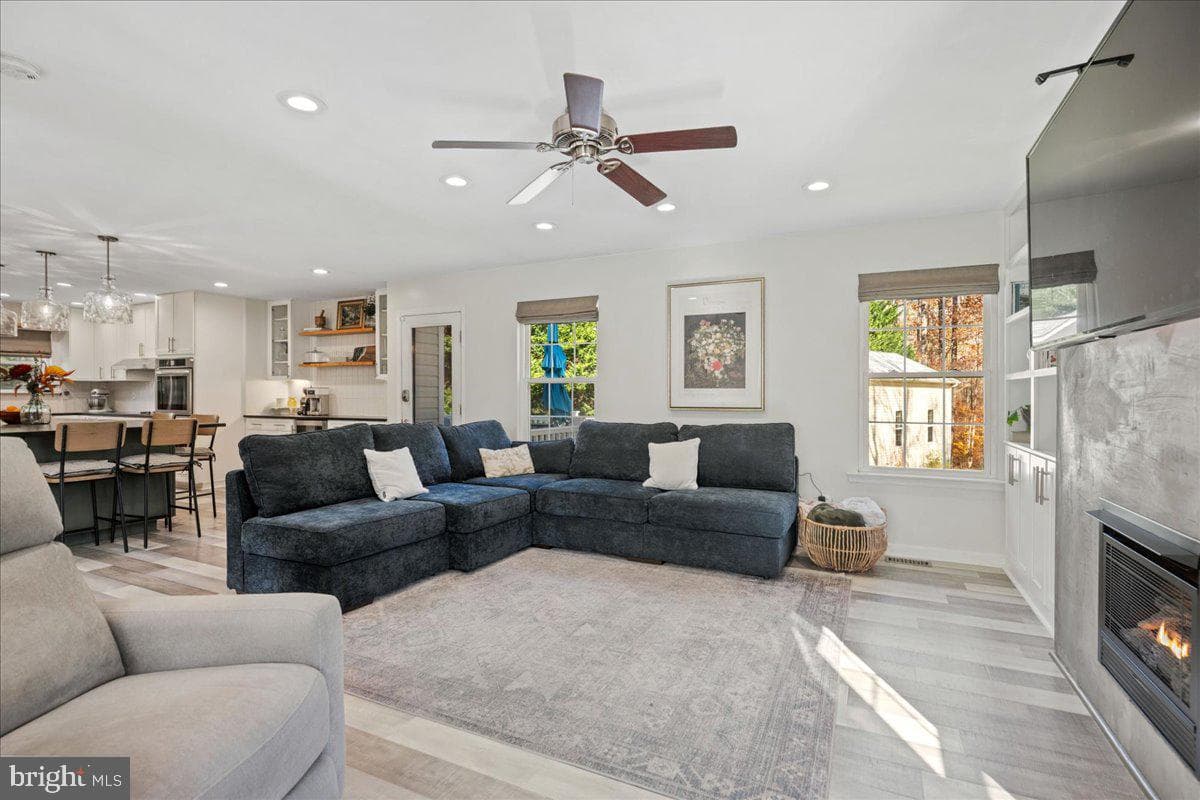 1755 Lottie Fowler Road photo 32