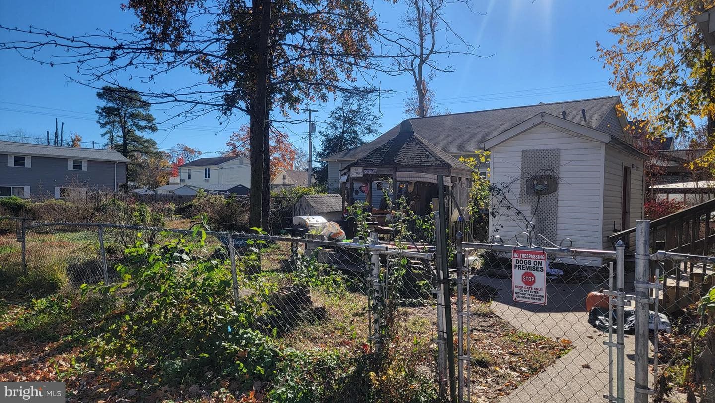 4013 8th Street photo 3