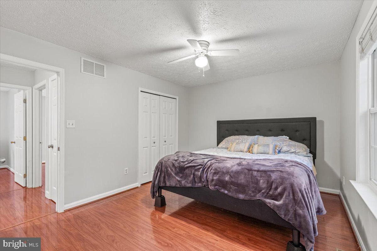 232 Thunderbird Drive photo 18