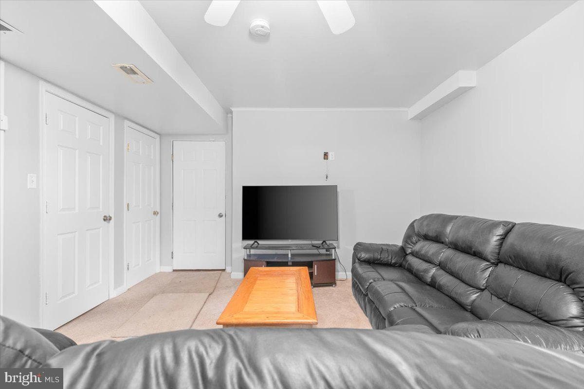 232 Thunderbird Drive photo 33