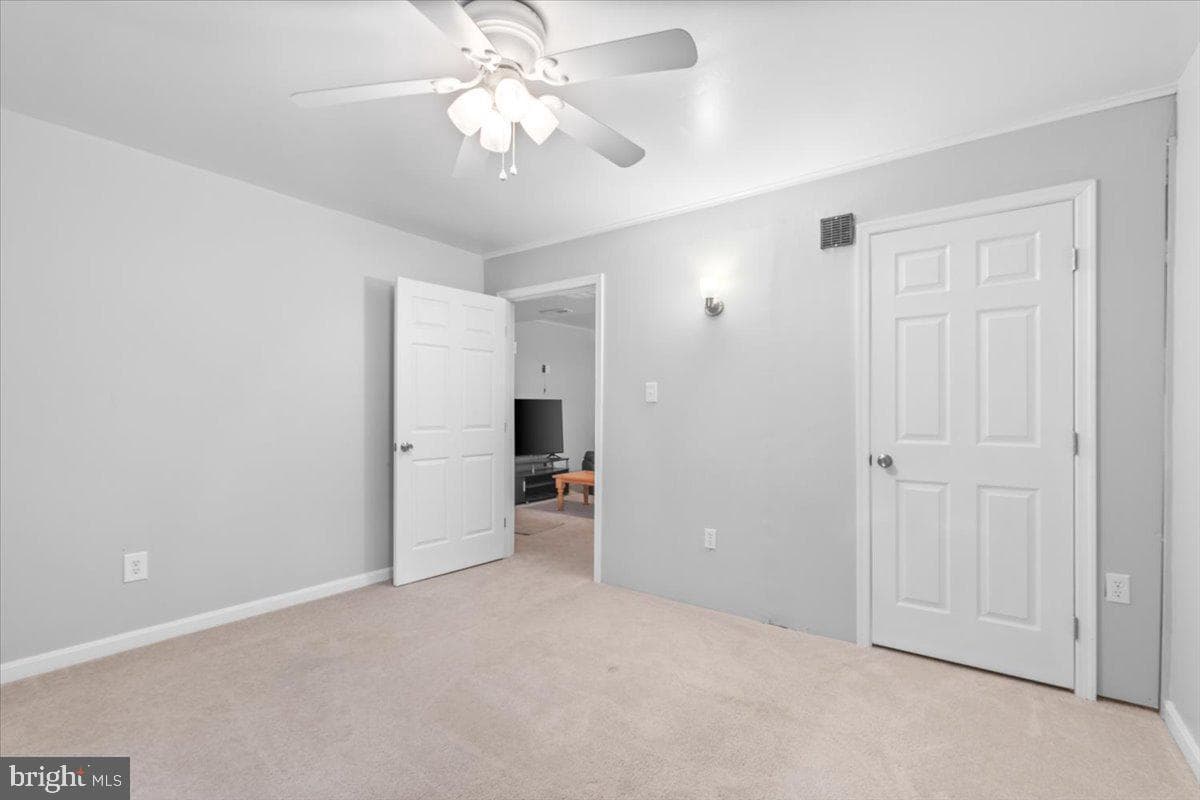 232 Thunderbird Drive photo 38