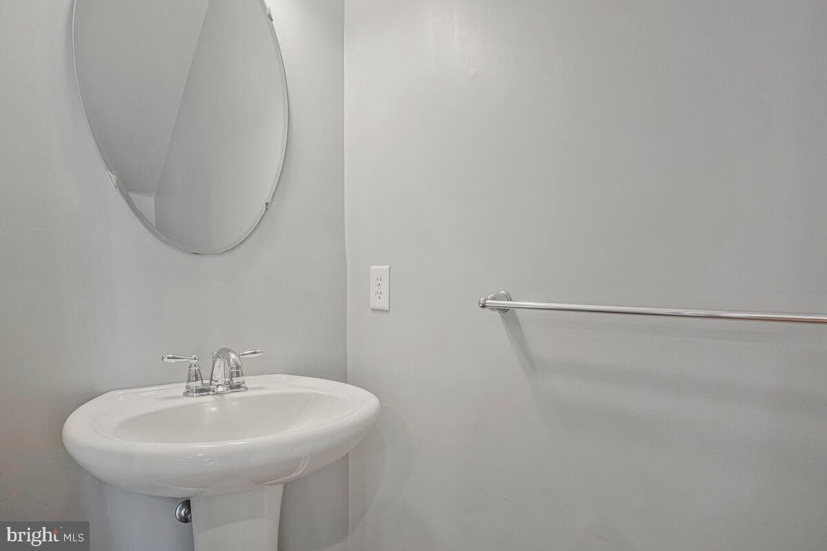 8049 Forest Ridge Drive #3 photo 28