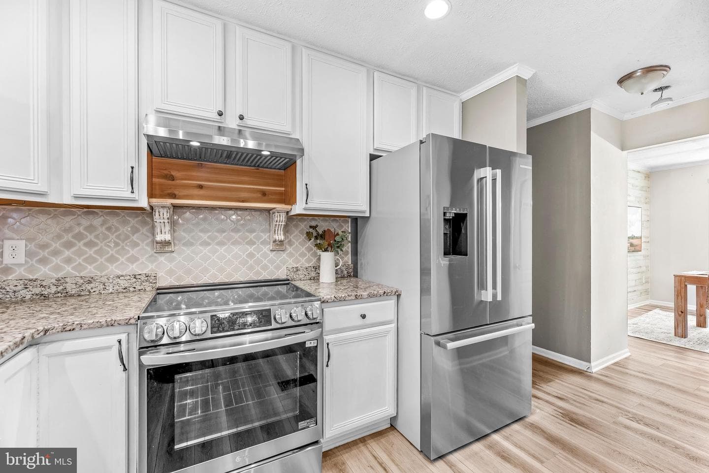 8240 Harrison Boulevard photo 14
