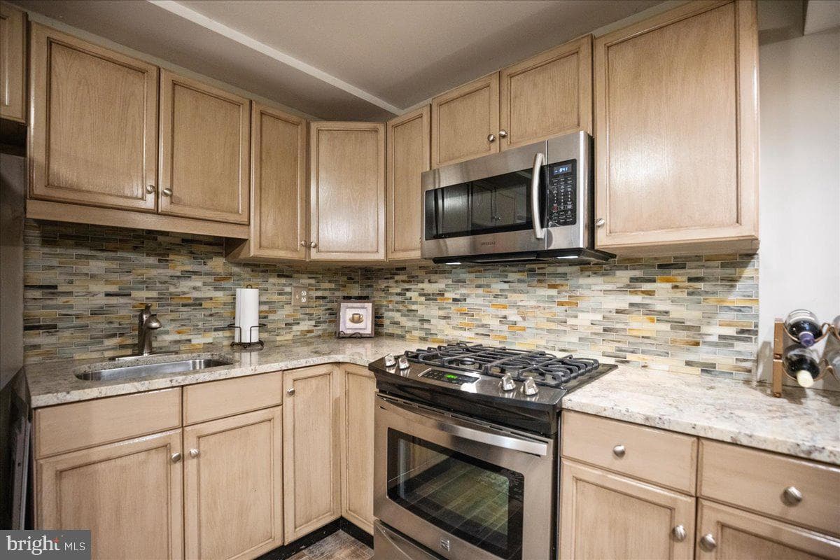 694 Ponds Wood Road photo 41