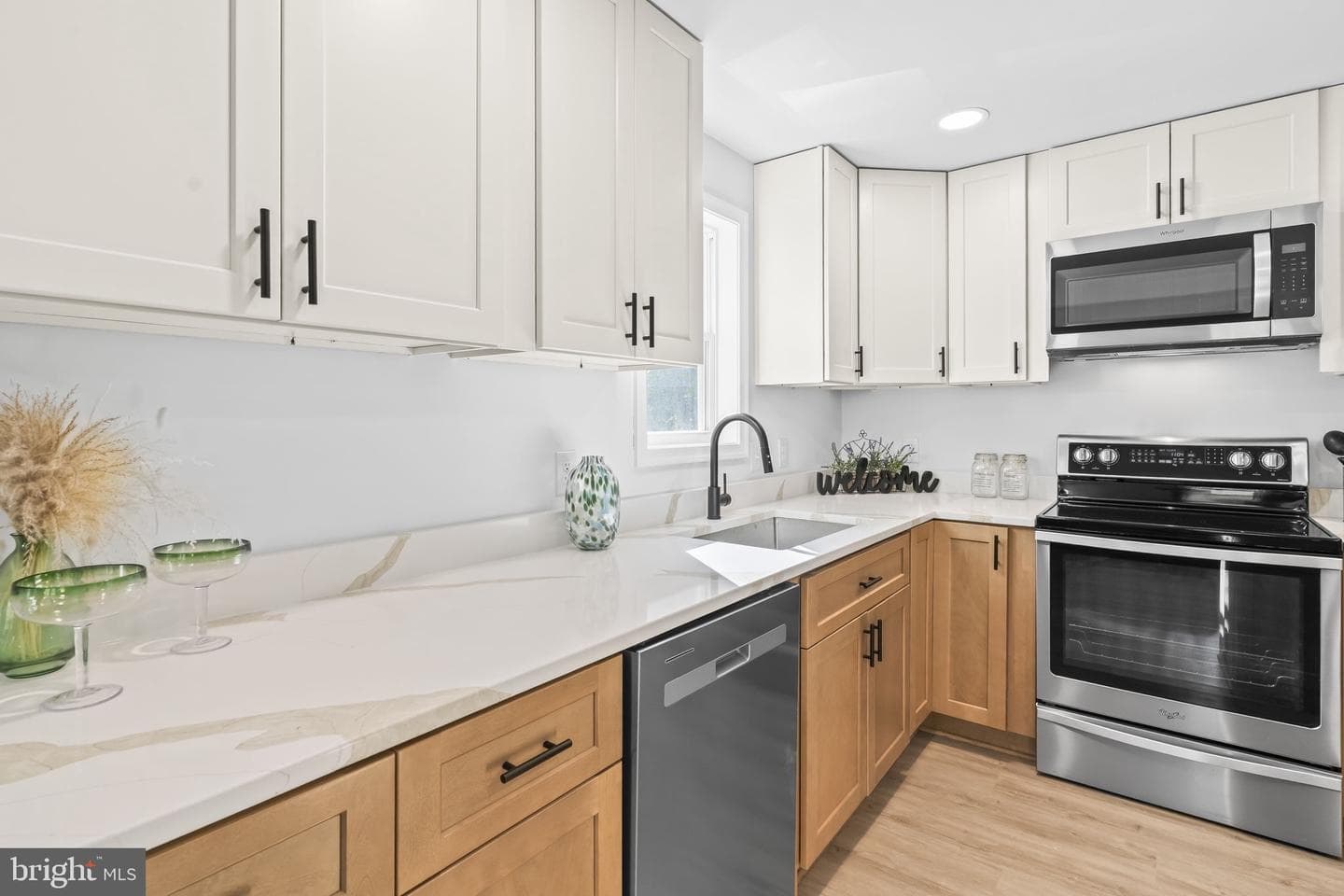 425 Rodeo Road photo 11