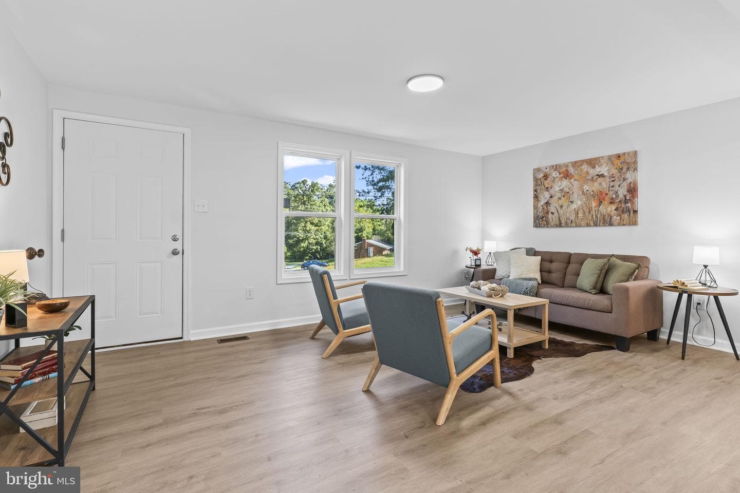 425 Rodeo Road photo 7