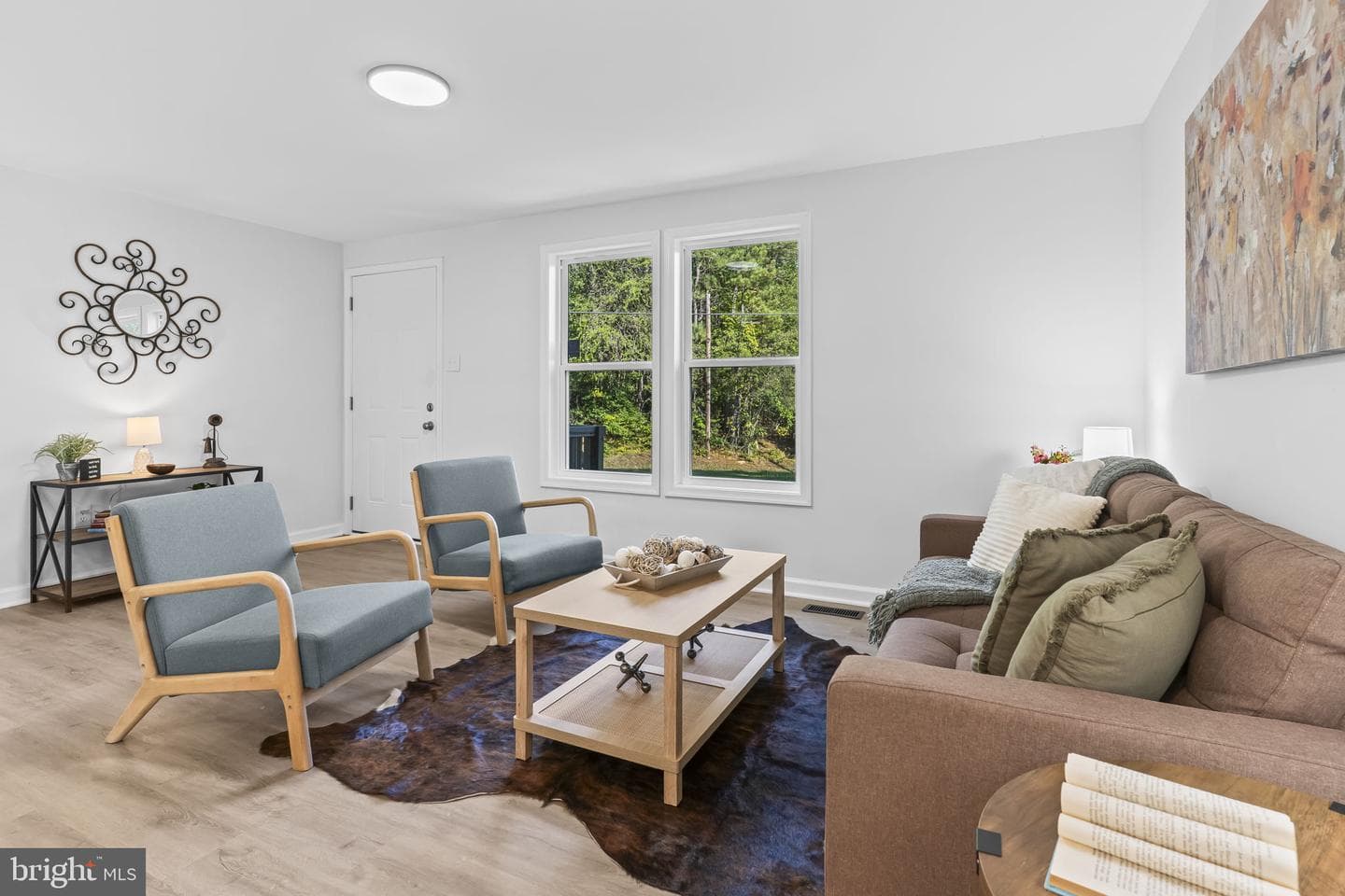 425 Rodeo Road photo 8