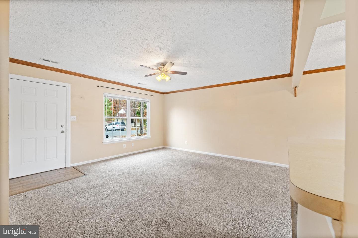 659 San Gabriel Road photo 11