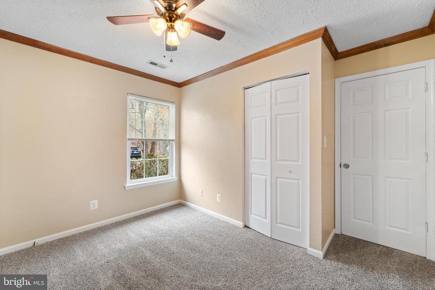 659 San Gabriel Road photo 16
