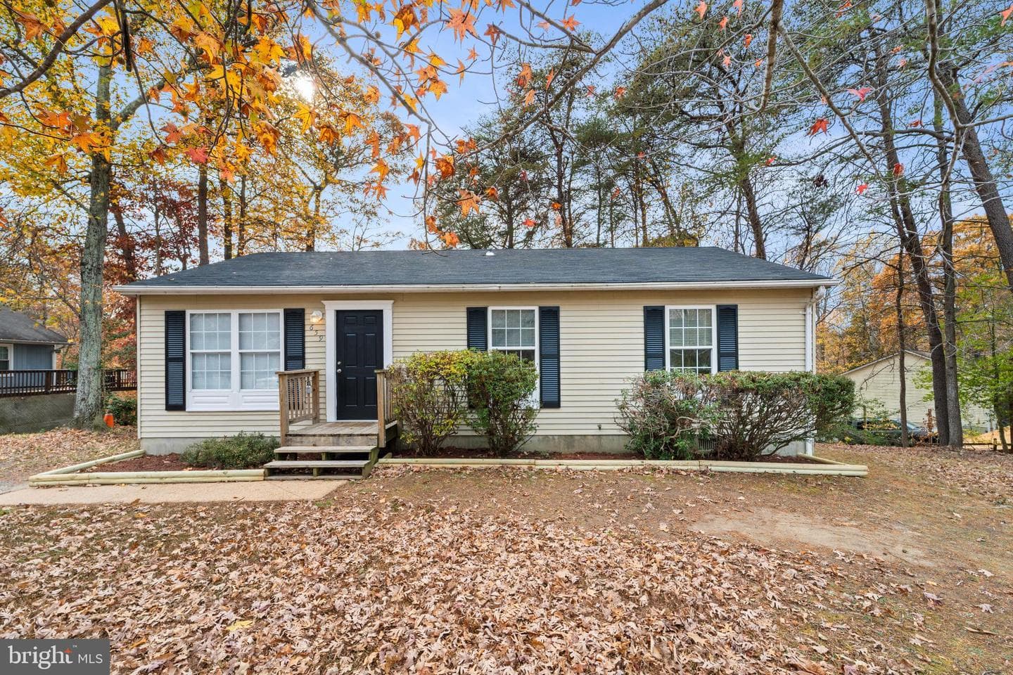659 San Gabriel Road photo 21
