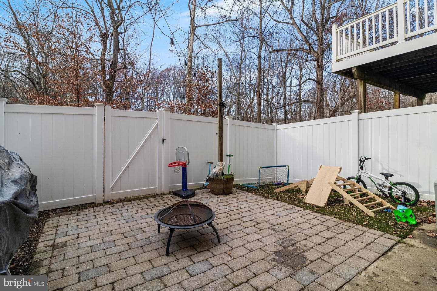 3645 Bedford Drive photo 32