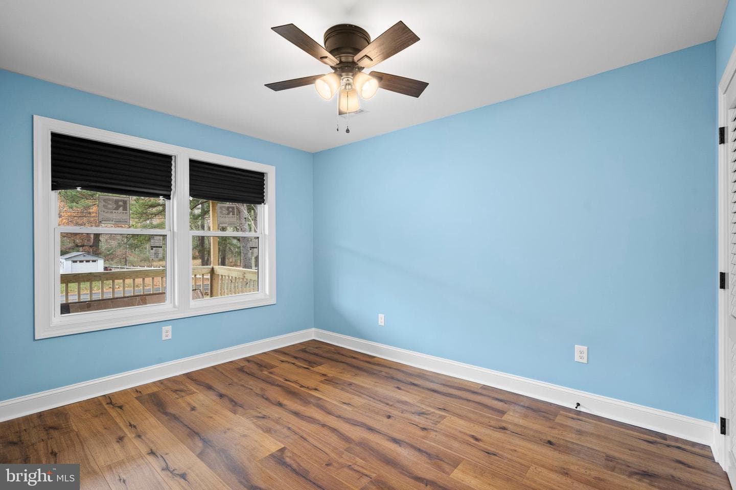 1370 Coster Road photo 9