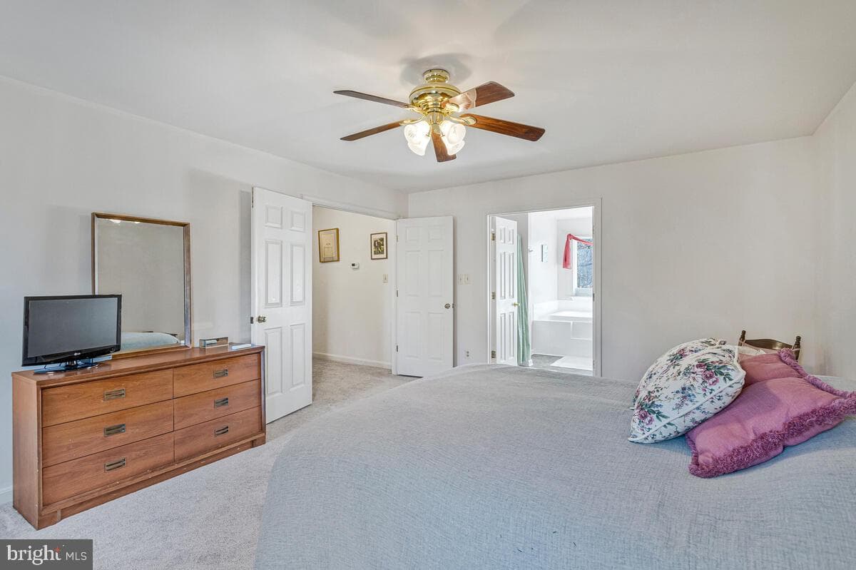 4818 Independence Drive photo 23
