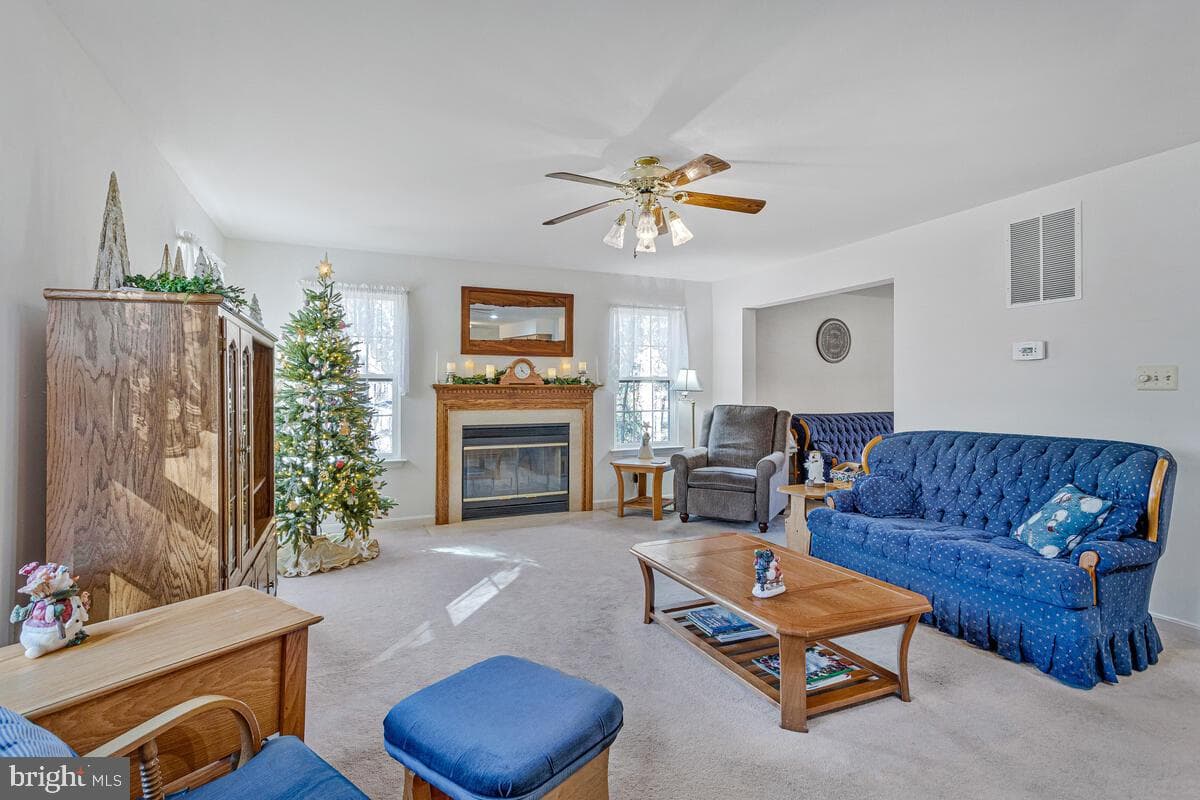 4818 Independence Drive photo 9