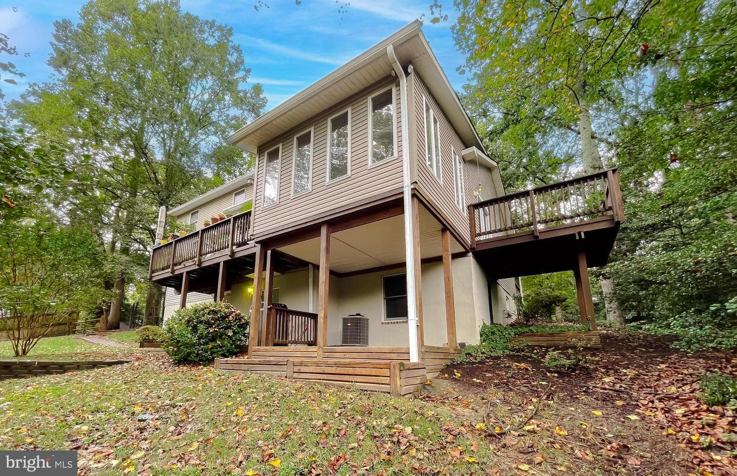 5862 Magnolia Circle photo 6