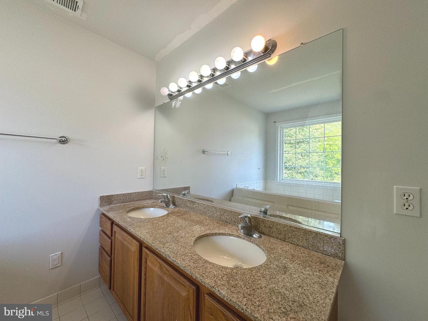 3902 Bayview Drive photo 23