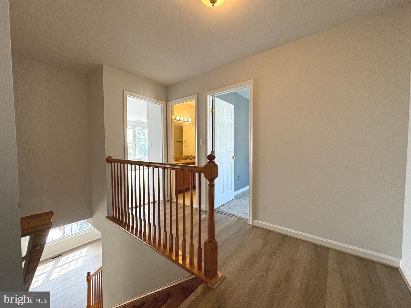 3902 Bayview Drive photo 32
