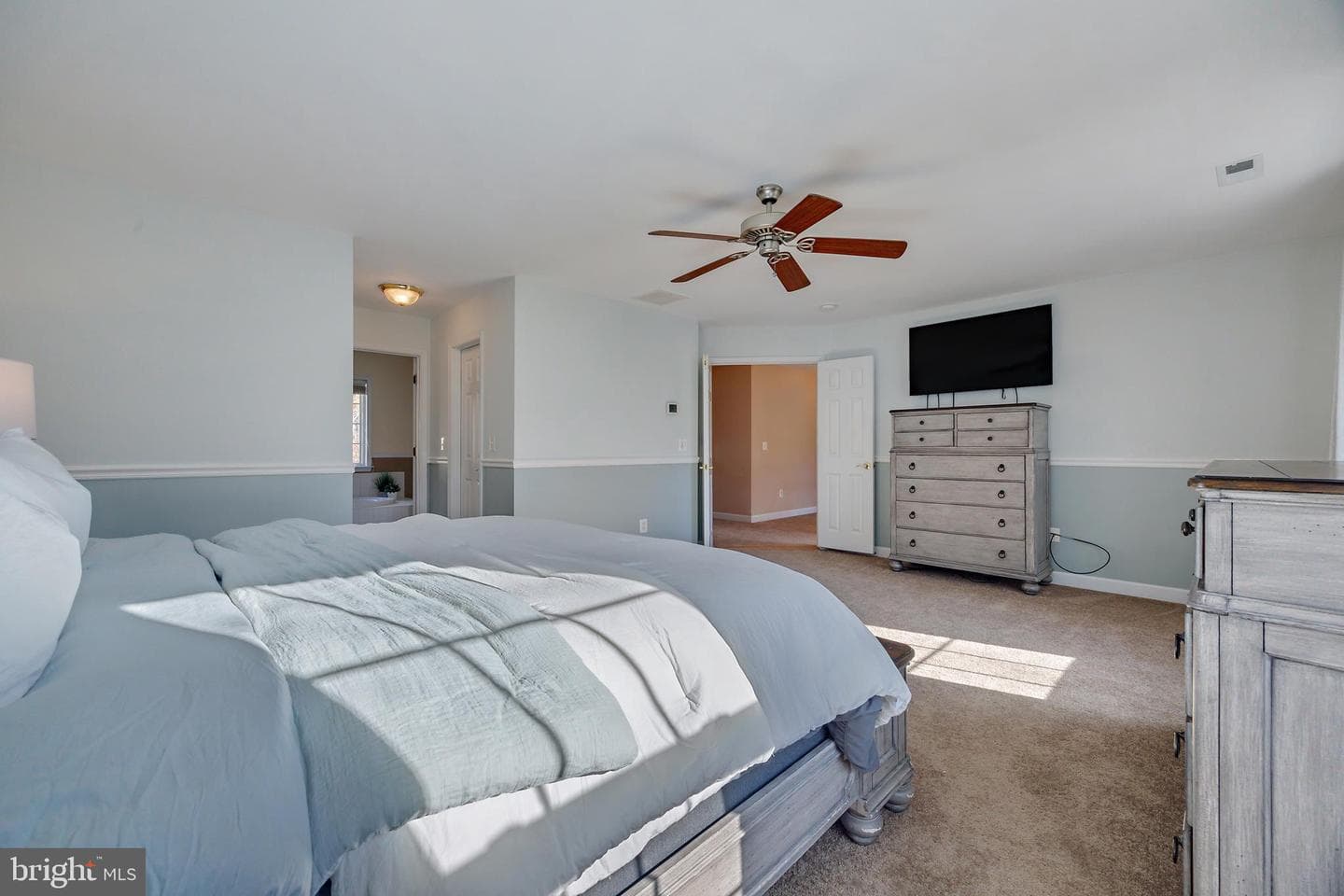 365 Cross Creek Drive photo 16