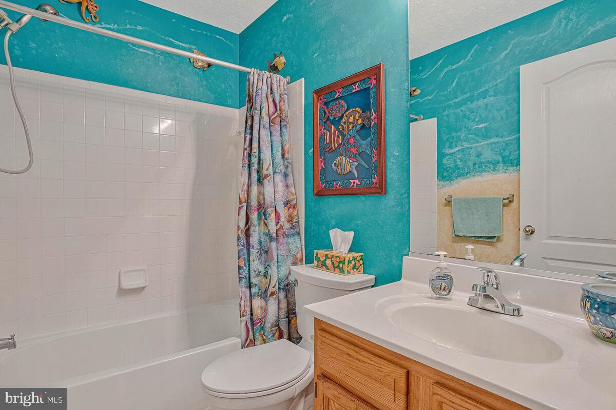 2425 Woodland Court photo 25