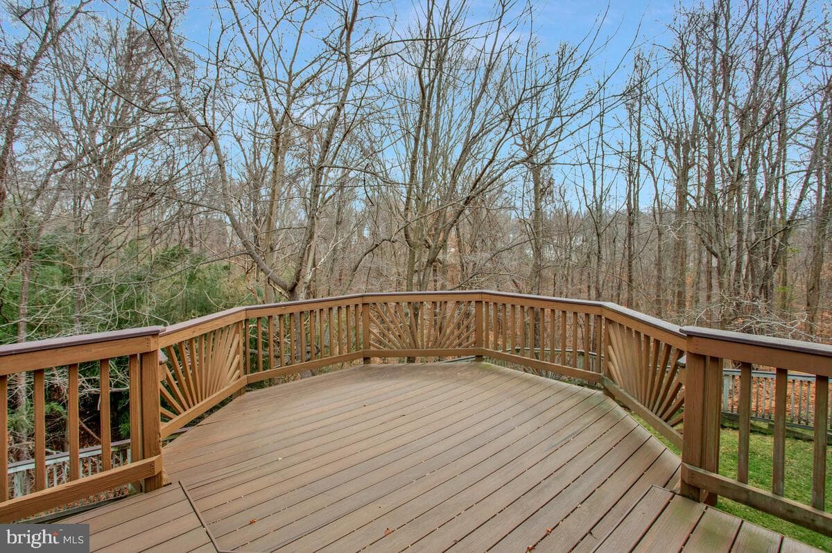 2425 Woodland Court photo 29