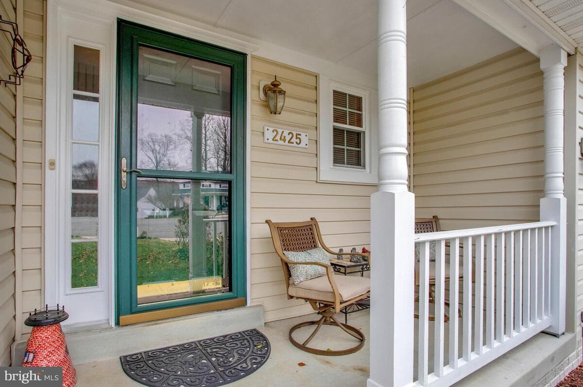 2425 Woodland Court photo 7
