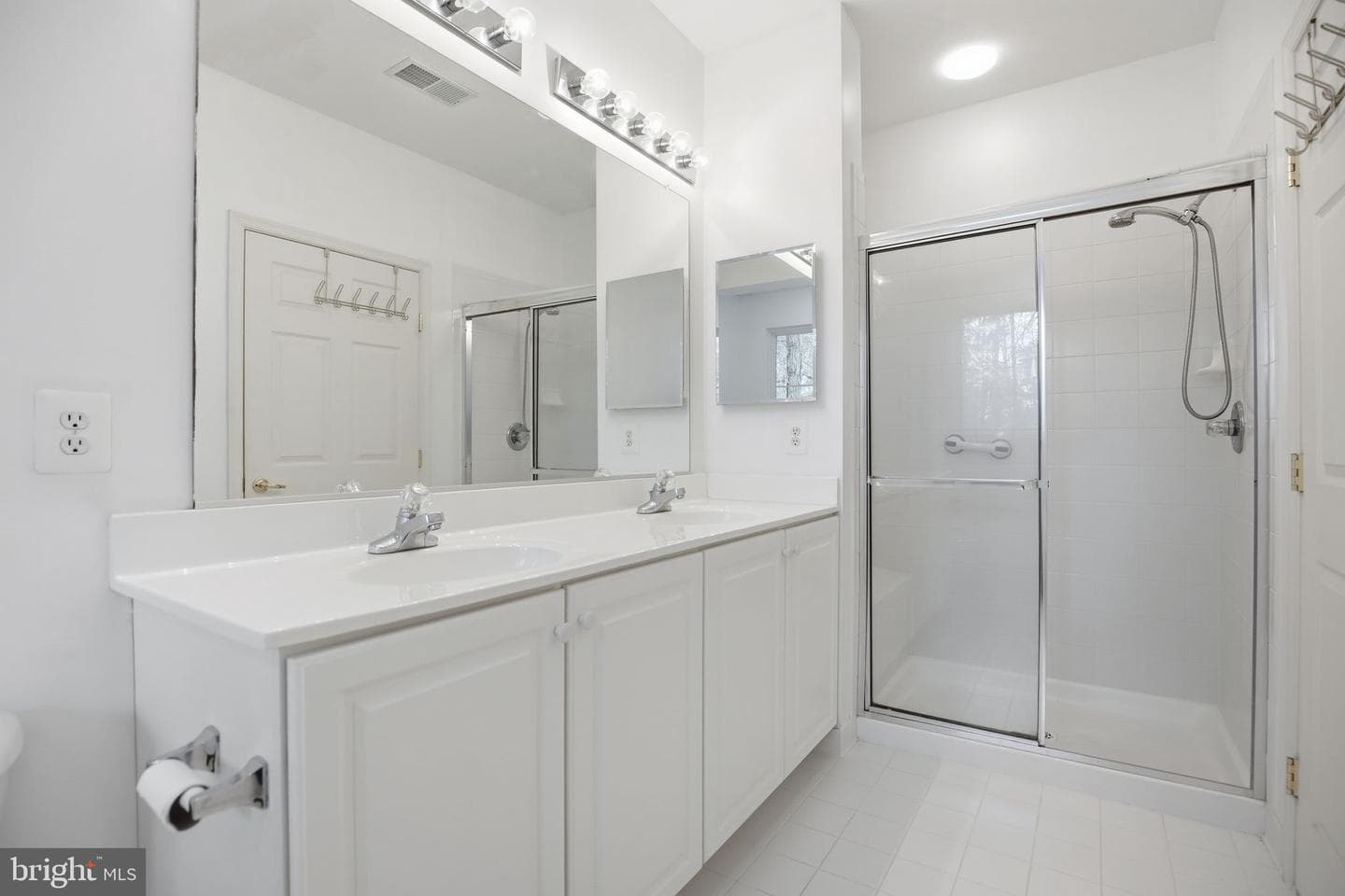 1003 Leeward Way #1003 photo 15