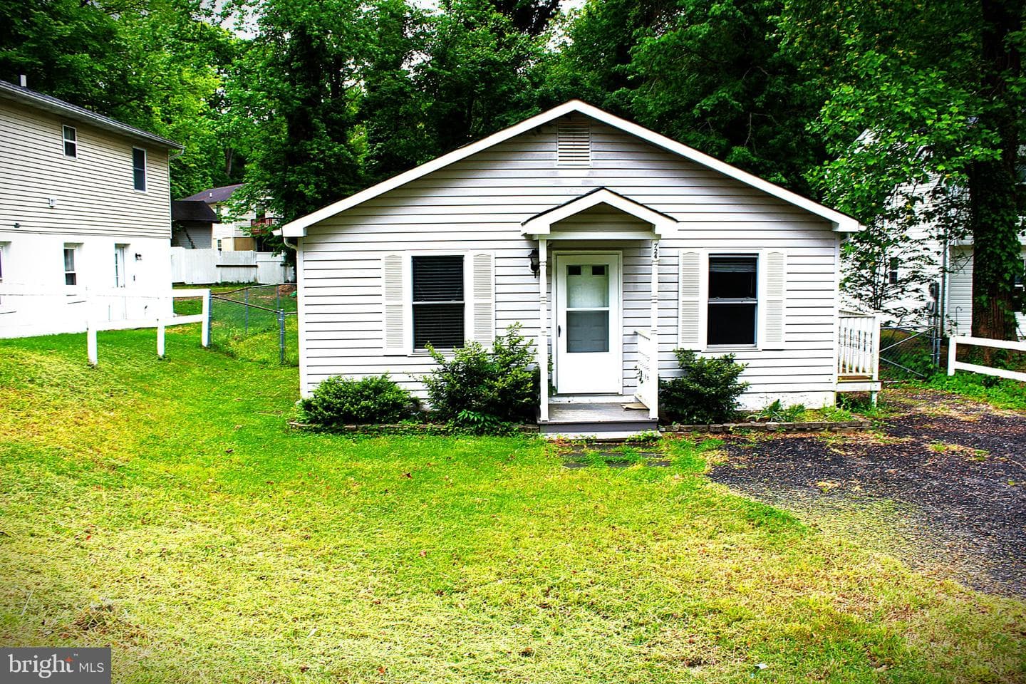 724 Spruce Drive, Lusby