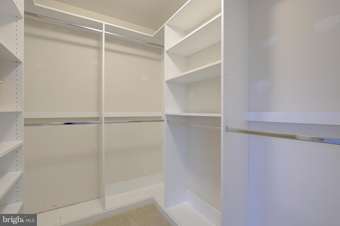 8410 Clear Spring Drive #1 photo 23