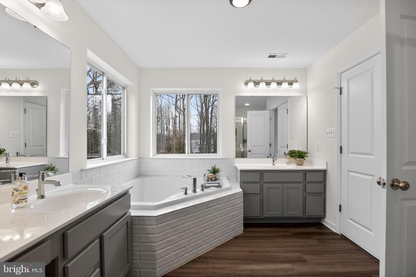 1975 Dares Beach Road photo 18