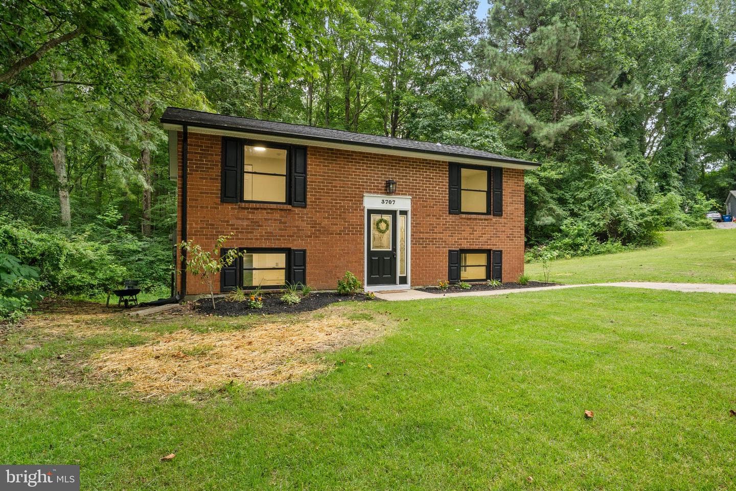 3707 Cassell Boulevard photo 1