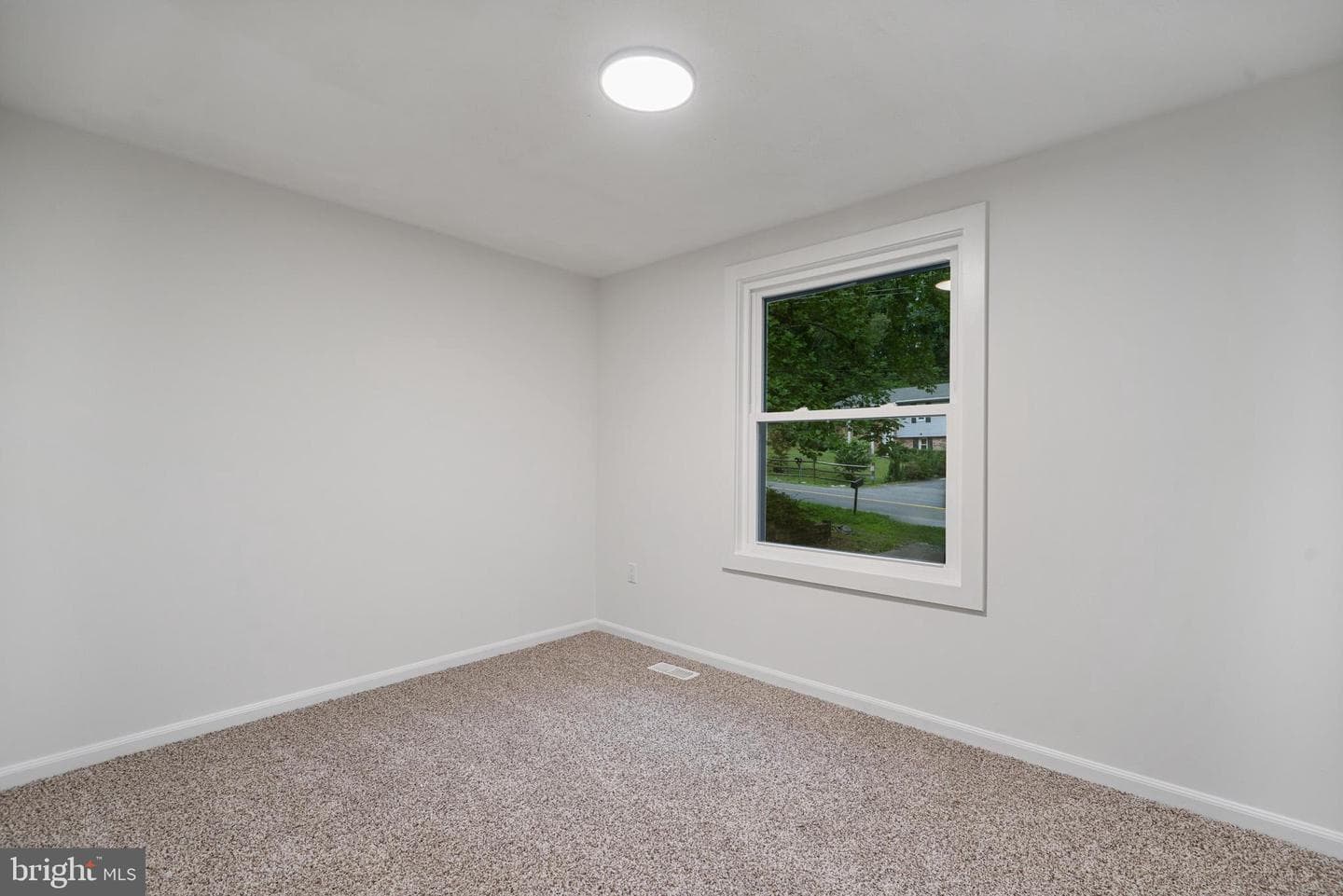 3707 Cassell Boulevard photo 33