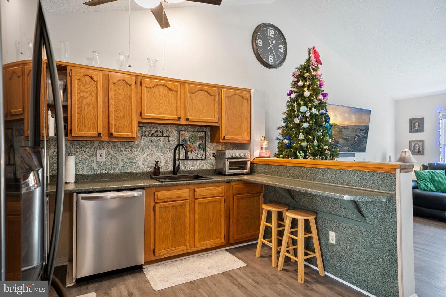 6585 11th Street photo 10