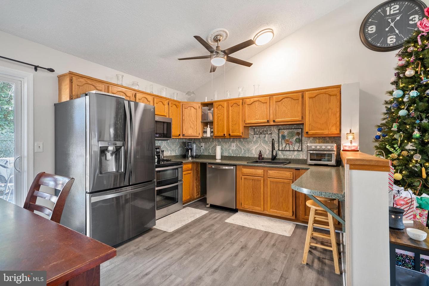 6585 11th Street photo 5