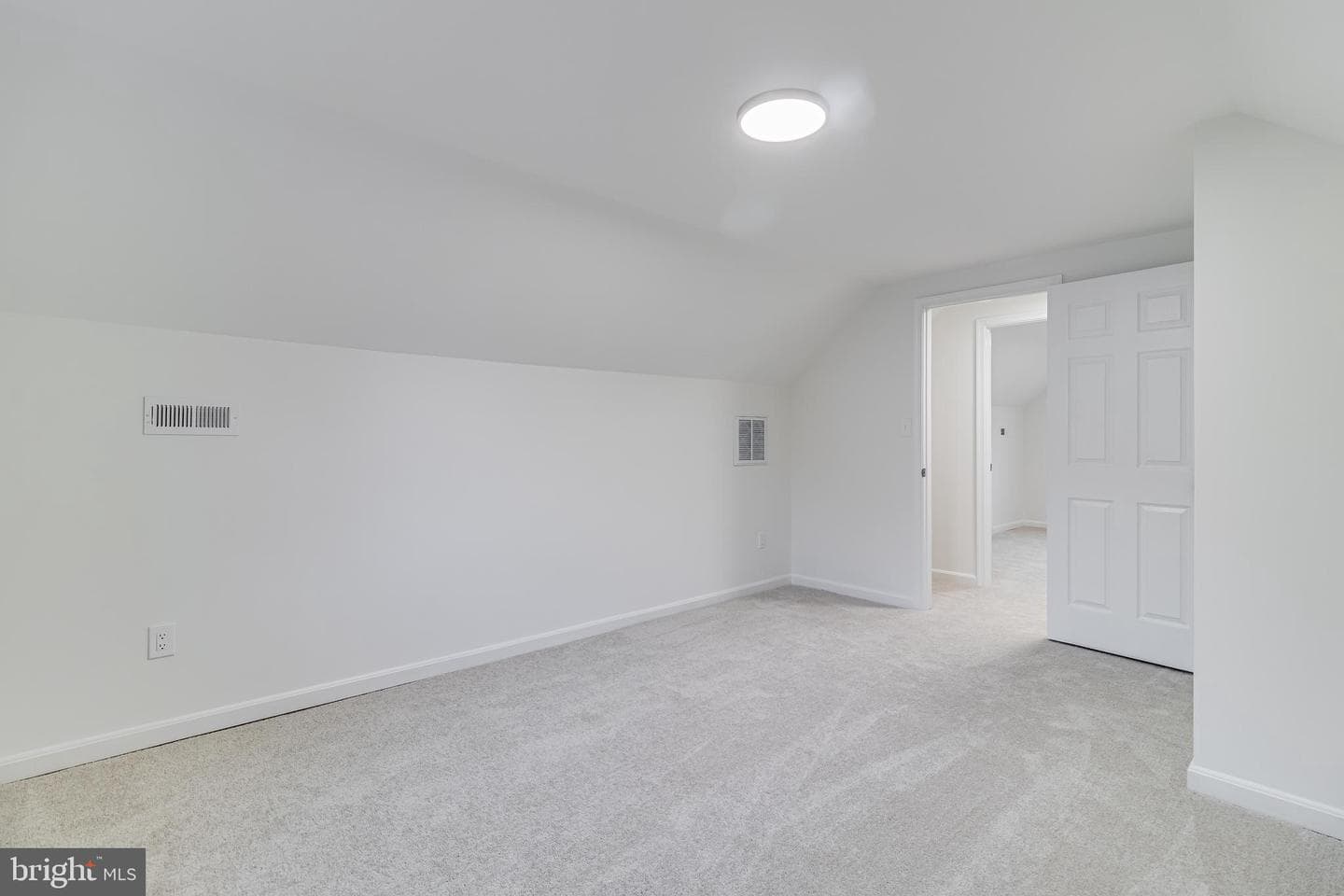 4309 Cassell Boulevard photo 20