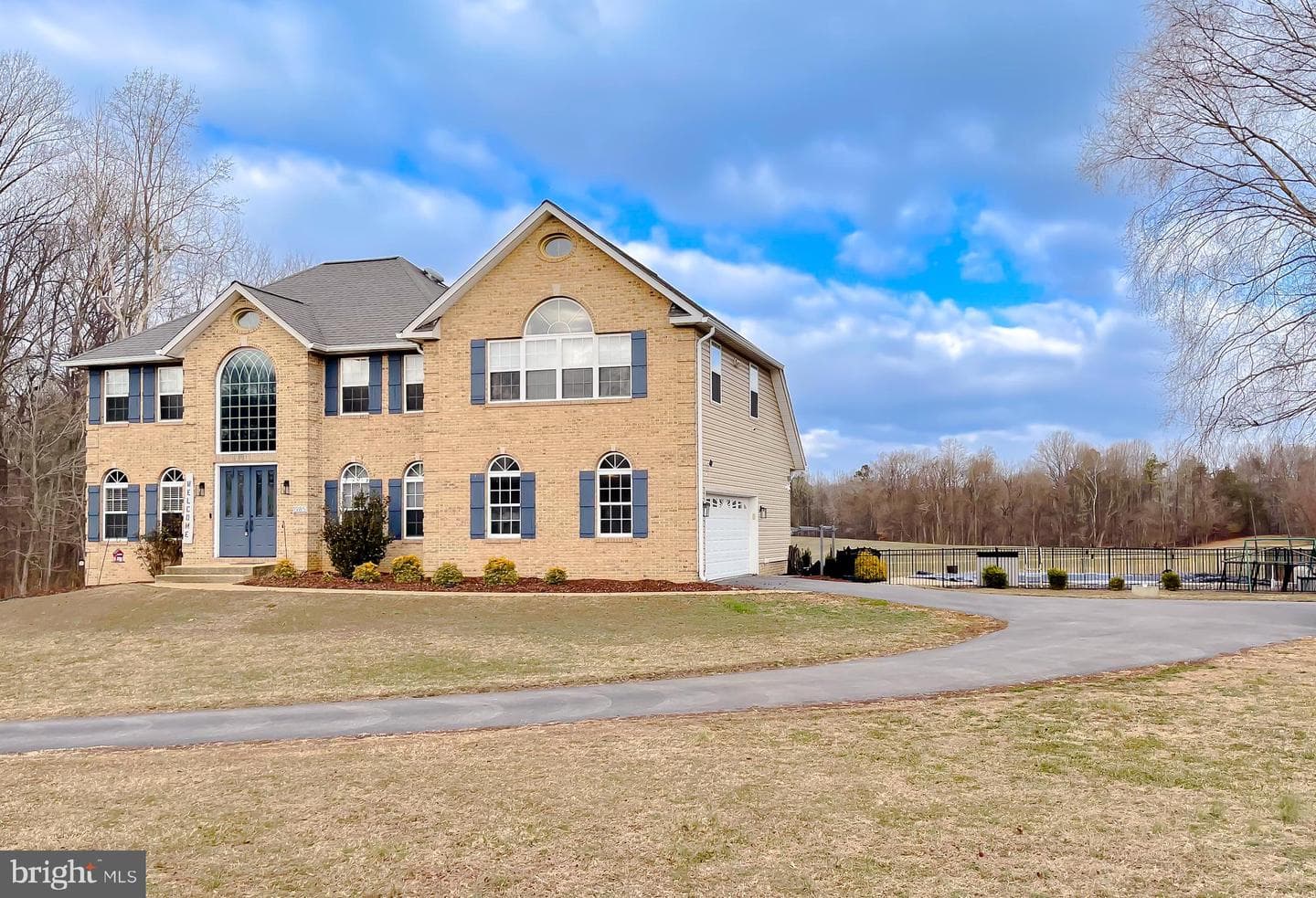 1985 Holland Cliffs Road