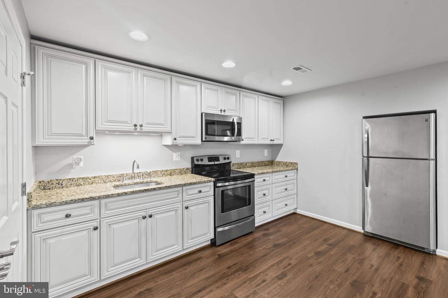 2150 Fireberry Court photo 41