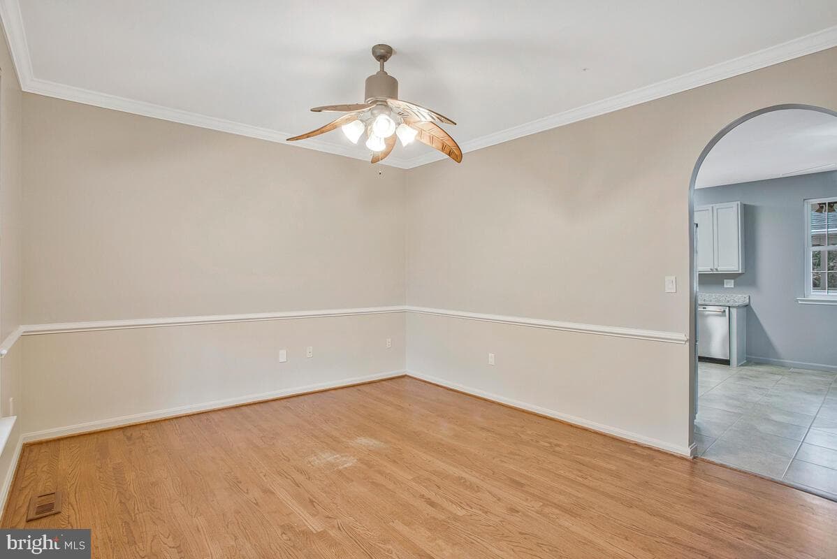2775 Scientists Cliffs Road photo 11