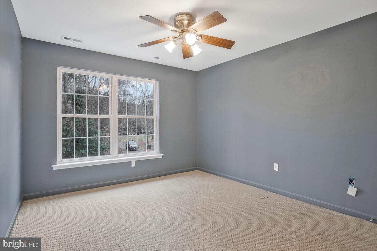 2775 Scientists Cliffs Road photo 32