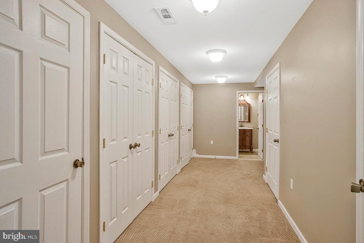 2775 Scientists Cliffs Road photo 36