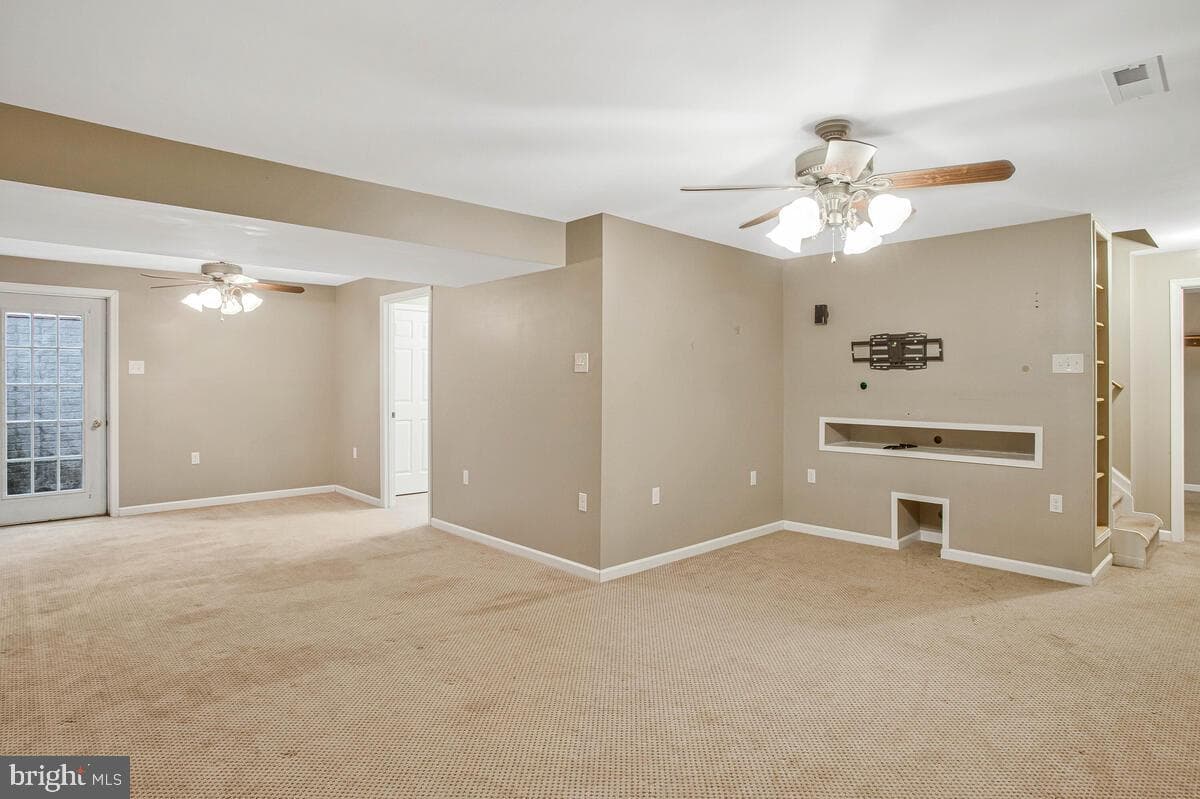 2775 Scientists Cliffs Road photo 38