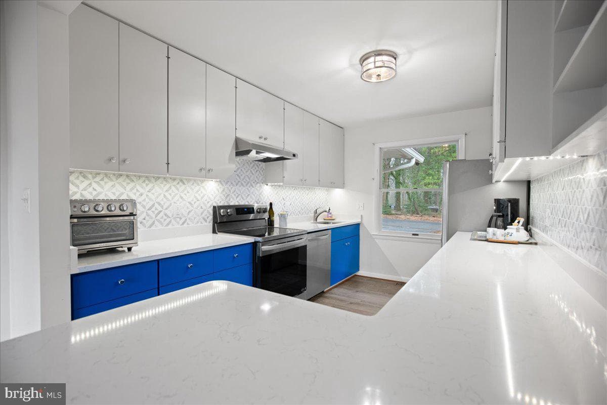 12987 Holly Way photo 12