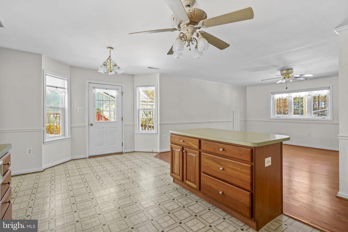 238 Leason Cove Drive photo 13