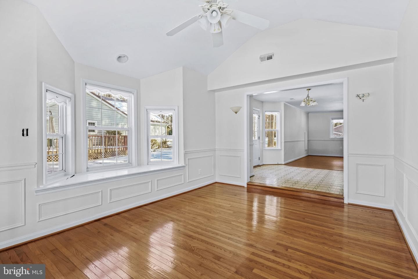 238 Leason Cove Drive photo 5