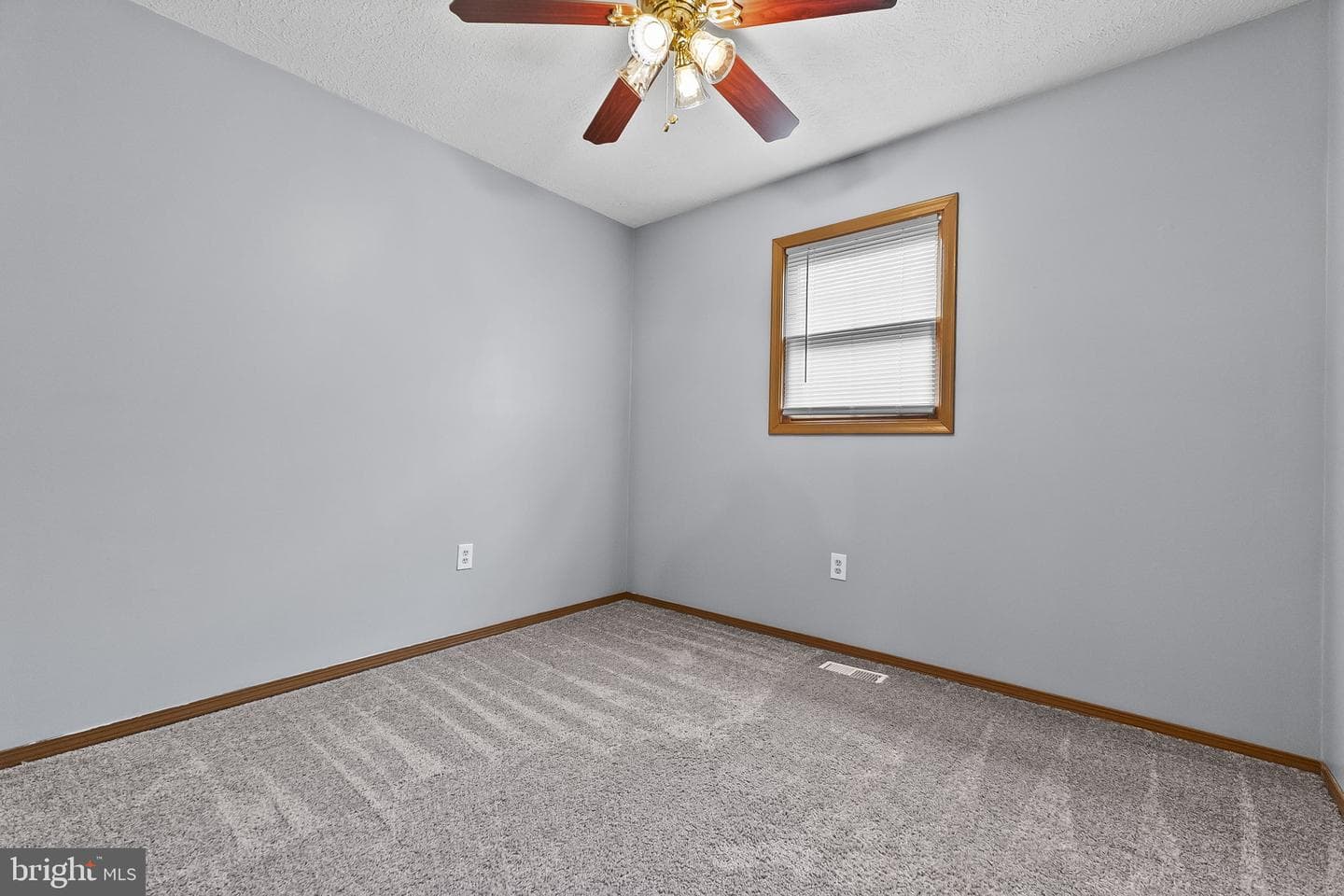6120 7th Street photo 15