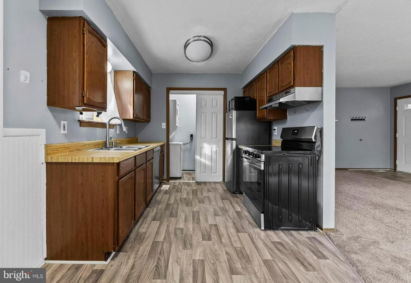 6120 7th Street photo 8