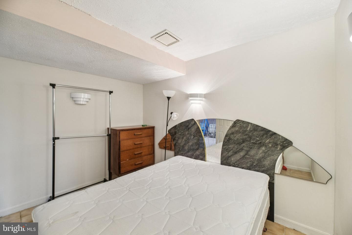 2650 Solomons Island Road photo 38