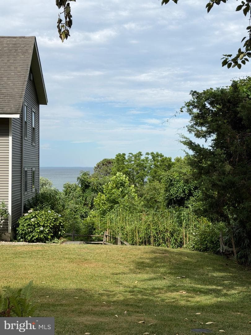 6045 Bayview Road photo 43