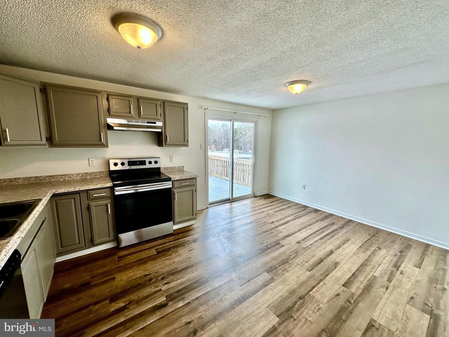 119 Cove Point Road photo 10